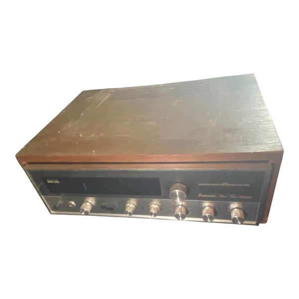 Sansui Stereo Tuner Solid-State Amplifier - Model 2001