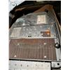 Image 3 : Assortment of Vintage Radio & Turntable Chassis, Misc Electronic Parts