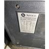 Image 4 : 1960s Nivico Solid State 12 Transistor FA-900N Radio