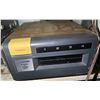 Image 2 : 1970s Lloydâ€™s Stereo 8-Track Player Deck