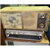 Image 4 : Group of 3 - Bulova Clock Radio, Kapsch "Privileg" Radio, and Amplifier