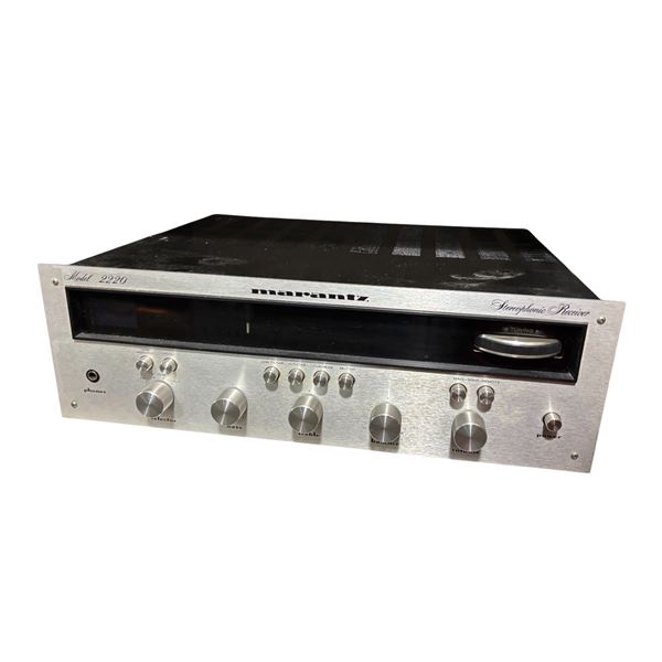 Marantz Stereophonic Receiver Model 2220 - Estimation $1000-1200