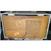 Image 3 : 1950s General Electric CT-107 Radio