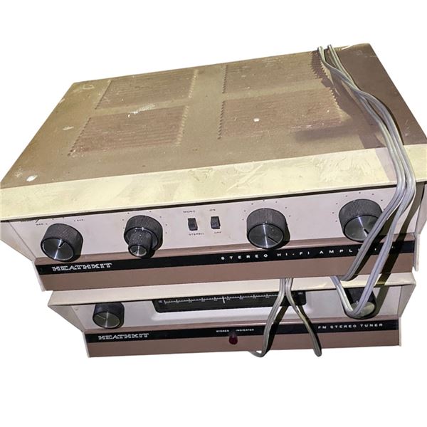 Group of 2 - 1960s Heathkit Amplifier and FM Tuner