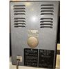 Image 3 : Vintage Round-Screen Oscilloscope