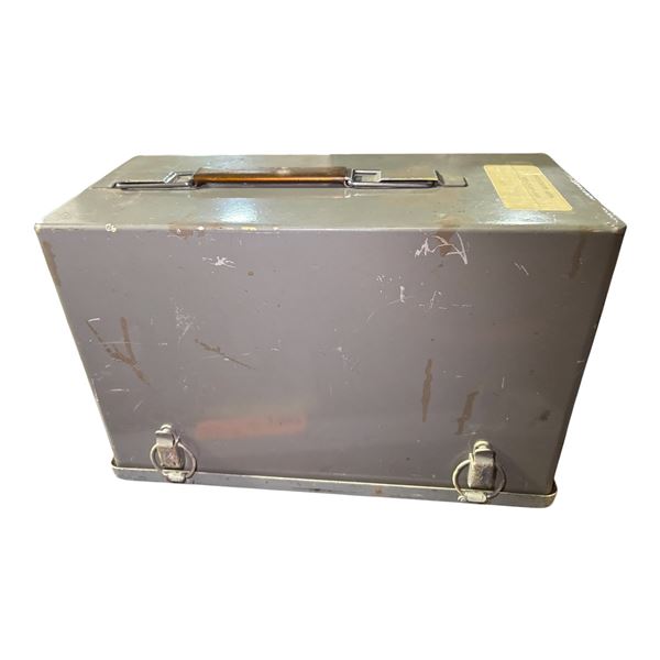 Oscilloscope OS8B4 in Case