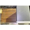 Image 8 : Group of 2 - SP190 Speaker & Realist TR-801