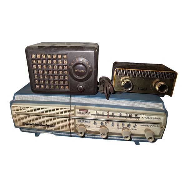 Tabletop Radio & Receiver Stack (Rincan, Hallicrafters, & Aramco)