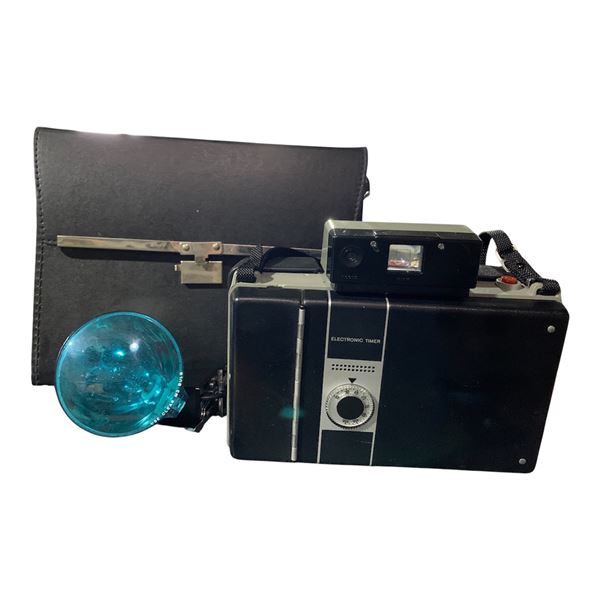 Polaroid 335 Land Camer Flash Set