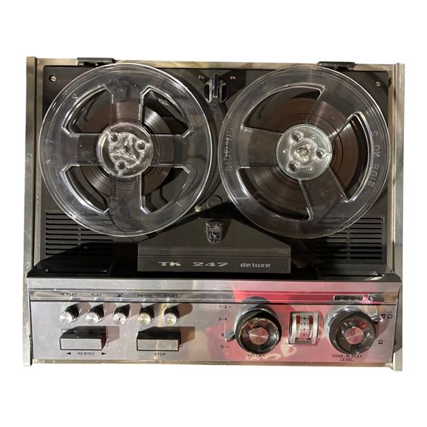 TK 247 deluxe Reel-to-Reel Tape Recorder