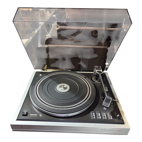 Philips 222 Turntable w/Lid
