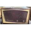 Image 2 : Vintage Record Player 802 Fleetwood Portable Record Player Case