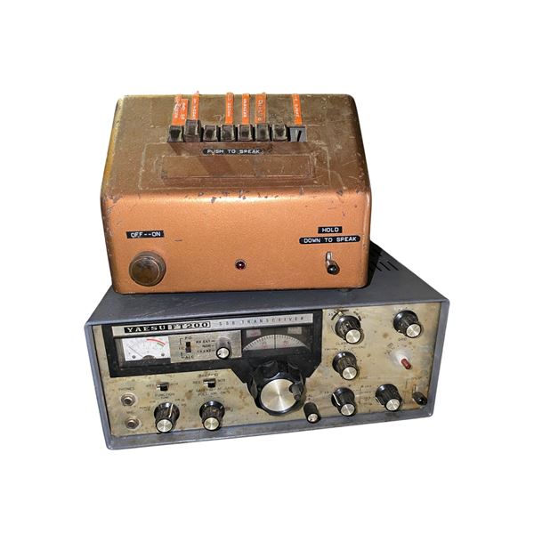 Yaesu FT-200 SSB Transceiver and Vintage control Box