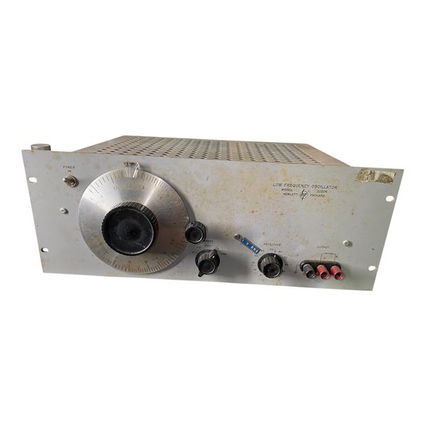 Hewlett Packard 202CR Low Frequency Oscillator
