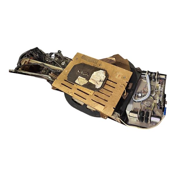Group Lot: Cenco Radioactivity Demonstrator, Magnasonic TMT-51, Amplifier Chassis, and More