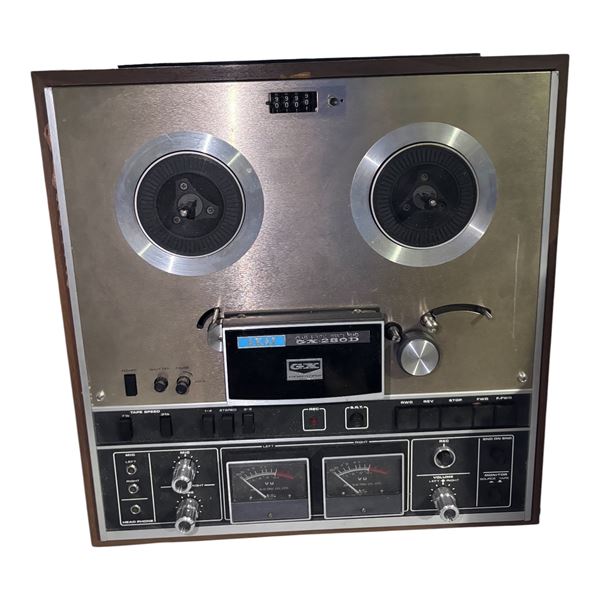 Akai GX-280D Glass & Crystal Ferrite Head Stereo Reel-to-Reel Tape Deck