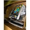 Image 5 : Full Box of Dreamwriter T400 and Misc Vintage Accessories