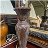 Image 3 : Group of 2 Vintage Table Lamps (Missing One Shade)