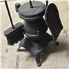 Image 2 : Cast Iron Fireplace Tool Set with Stand - 4-Piece, Ball & Ring Handles