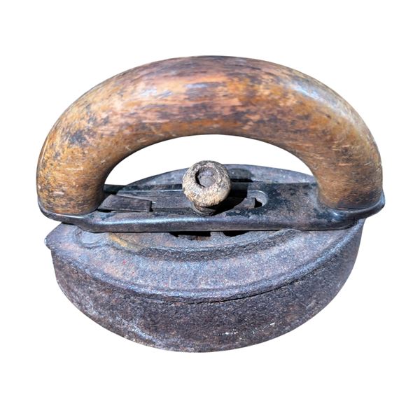 Antique Cast Iron Sad Iron, "Ravenna, Ohio"