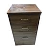 Image 1 : Vintage 3-Drawer Metal Filing Cabinet