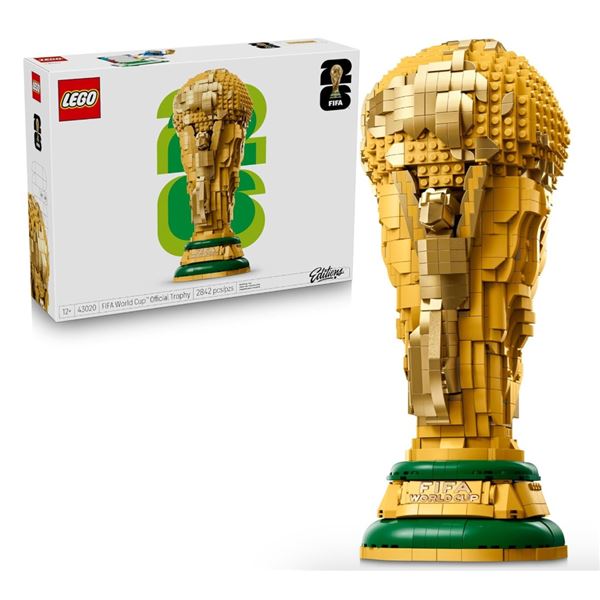 BNIB LEGO Editions FIFA World Cup Official Trophy - RV: $ 249.99 (#43020)
