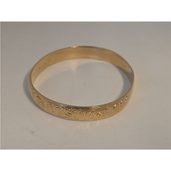 Gold Bangle Bracelet Stamped 14KT - 5mm wide  - Total weight: 9.7 grams