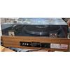 Image 3 : 1970s Akai AP-004 Turntable