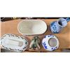 Image 2 : Group of 4 Ceramic Baking Dish, Jar, Decor Pieces