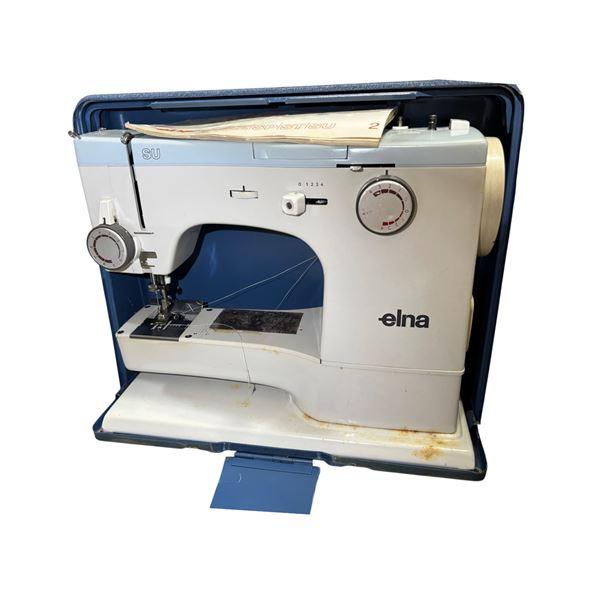 Elna SU Sewing Machine with Case