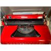 Image 3 : Royal Typewriter with Carrying Case, Red