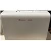 Image 3 : Husqvarna Viking Designer I Sewing Machine w/ Case