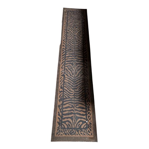 Zebra / Tiger Stripe Pattern Hallway Runner Rug