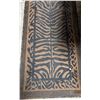 Image 2 : Zebra / Tiger Stripe Pattern Hallway Runner Rug