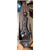 Image 2 : Vintage Wooden Jack Plane w/ Cast Iron Cap