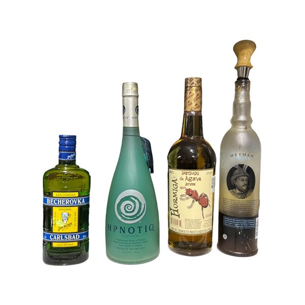 Becherovka Carlsbad, Hpnotiq Liqueur, La Hormiga Destilado de Agave & Petro Doroshenko Vodka (Open B
