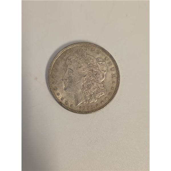 1921 US Morgan Silver Dollar - 90% Silver -  Philadelphia Mint - Circulated