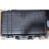 Image 2 : 22" Hard Shell Impact Resistant Storage Case w/ Wheels