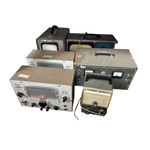 Stark LSG-10A Signal Generator, Heathkit VTVM Model IM-11, Heathkit Battery Eliminator & Assorted Vi