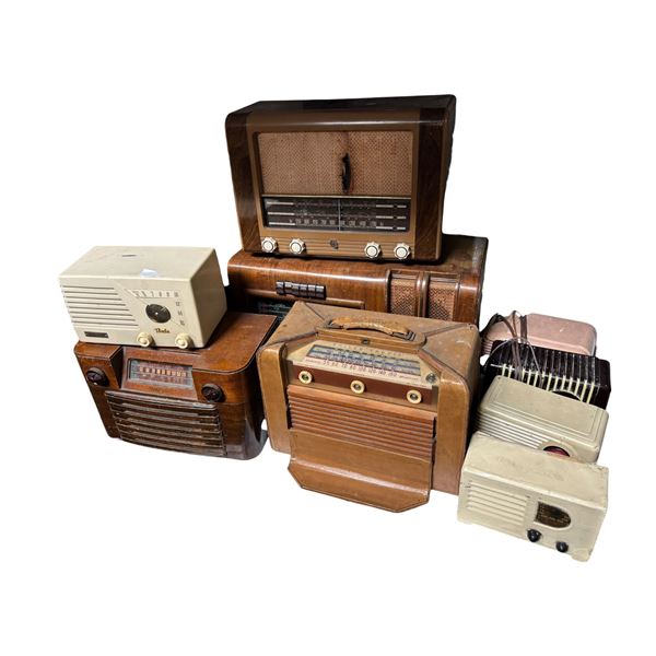 Lot of Vintage Radios - Zenith, Rheinperle, National Panasonic & Westinghouse