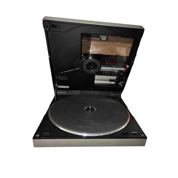 Technics Quartz Direct Drive Automatic Turntable System