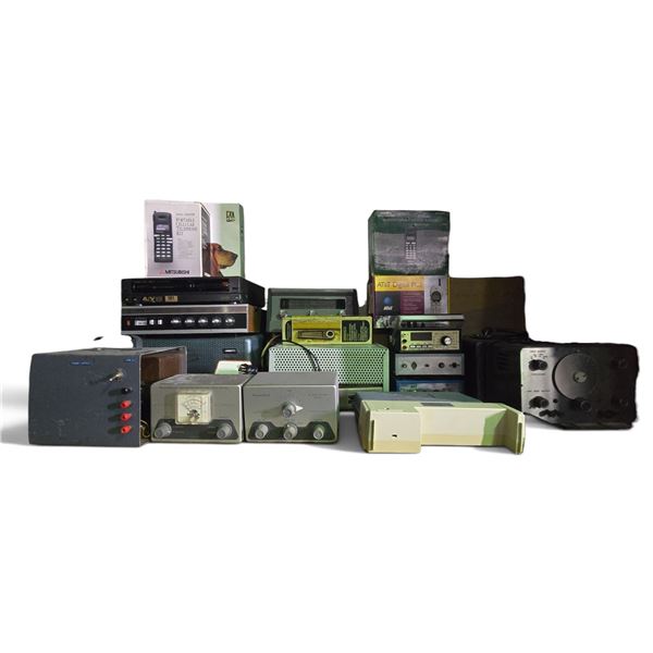 Large Group of Vintage Electronics - Vintage Cellular Phones (Mitsubishi, Audiovox, AT&T), Heathkit 