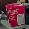 Image 2 : Vintage Speakers, Strauss Transistor Radio & Realistic Wall Mount Speaker System