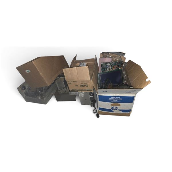 Mixed Circuit Boards, LCD Displays & Electronic Component Parts Lot