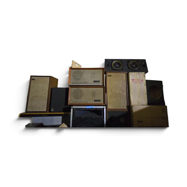 Large Group of Vintage Speakers & Audio Components - Heathkit, AR (Acoustic Research), MCS Series Re