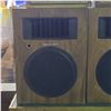 Image 2 : Pair of Vintage Realistic Wood-Cabinet Bookshelf Speakers with Woven Grille Covers