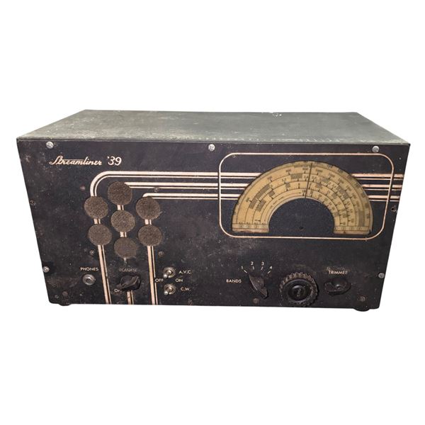 Sargent Co. Streamliner 39 Radio Receiver