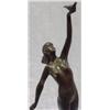 Image 2 : Woman w/Bird