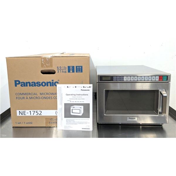 Panasonic NE-1752 1700W Pro Series Commercial Microwave Oven