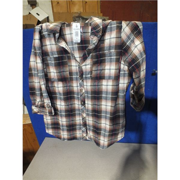 4 Size XL Plaid Shirts